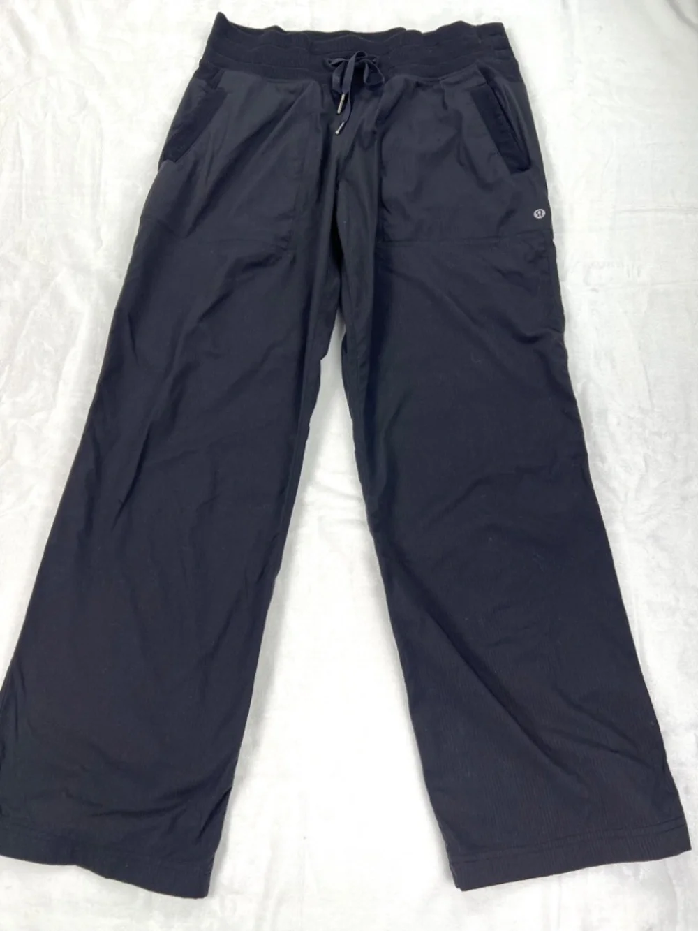 Lululemon Classic Studio Dance Pants size 10 Black Unlined Athleisure Active